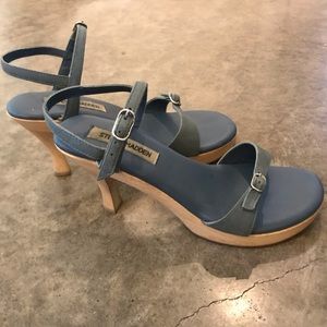 Blue heels with wooden base